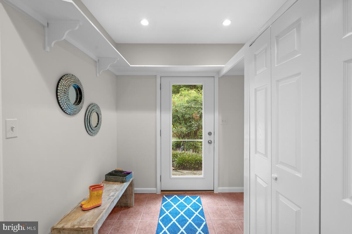 813 Bonifant Street Silver Spring, MD 20910 - Photo 13 of 32 Gallery Image 13
