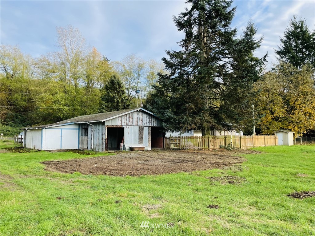 7134 Butler Hill Road Burlington, WA 98233 - Photo 14 of 18 Gallery Image 14