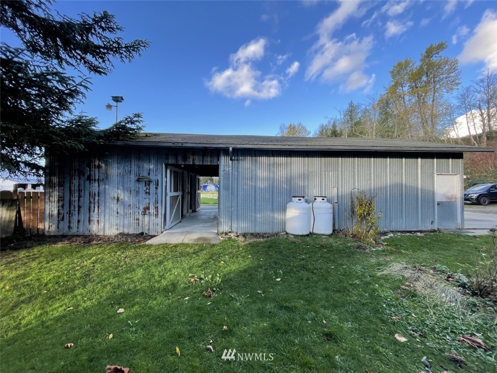 7134 Butler Hill Road Burlington, WA 98233 - Photo 15 of 18 Gallery Image 15