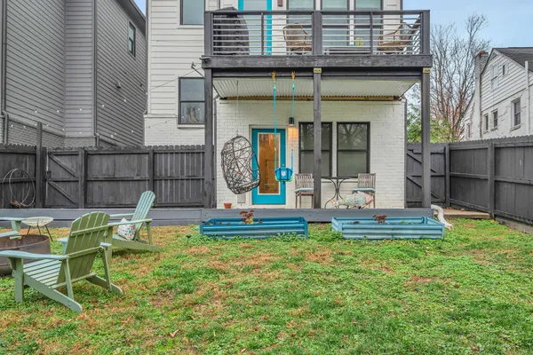 $1,600 | 807 B Porter Road, Nashville, TN 37206