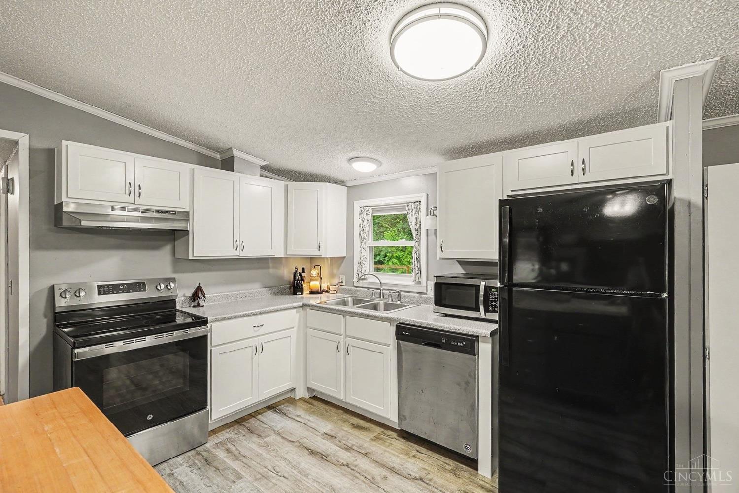 17451 Bloomrose Road Williamsburg, OH 45176 - Photo 4 of 19