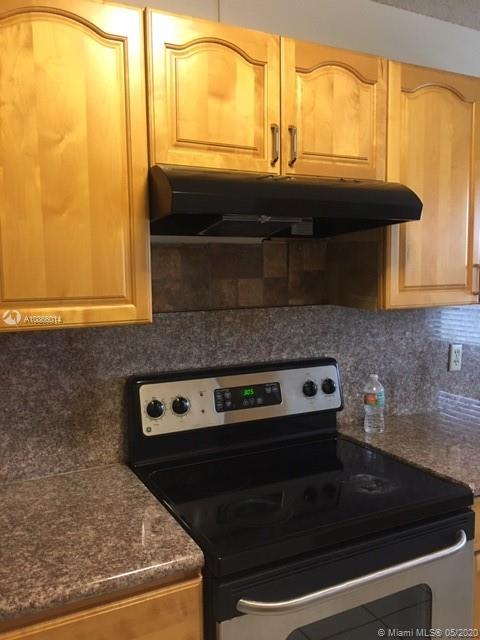 23344 Carolwood Lane, Unit 409 Boca Raton, FL 33428 - Photo 4 of 12