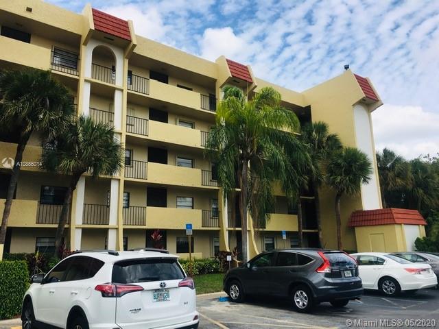 23344 Carolwood Lane, Unit 409 Boca Raton, FL 33428 - Photo 8 of 12