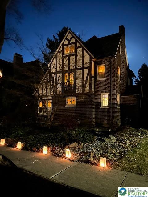 1808 Sycamore Street Bethlehem, PA 18017 - Photo 3 of 55 a front view of a house