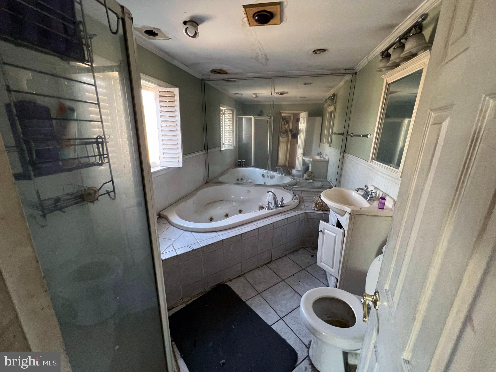 1117 Haverhill Road Baltimore, MD 21229 - Photo 14 of 28 Gallery Image 14