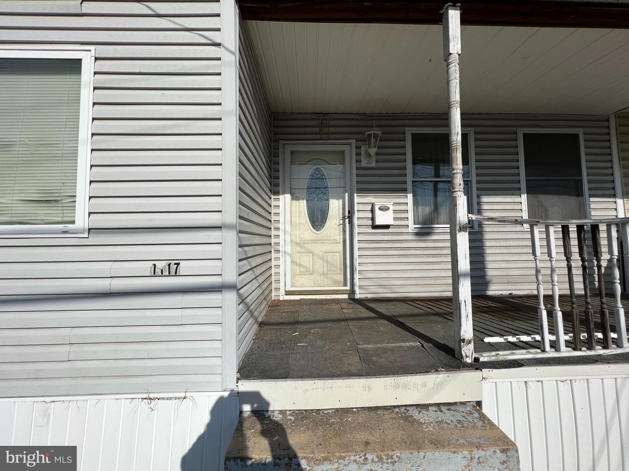1117 Haverhill Road Baltimore, MD 21229 - Photo 4 of 28 Gallery Image 4