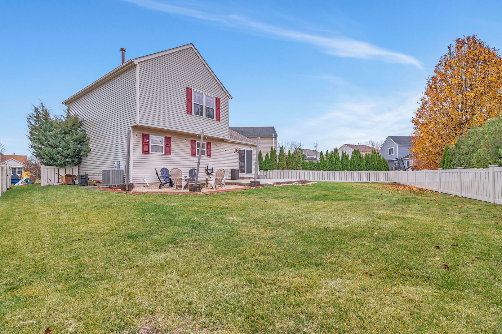1605 Heritage Pointe Court Plainfield, IL 60586 - Photo 18 of 21 a view of outdoor space yard and deck