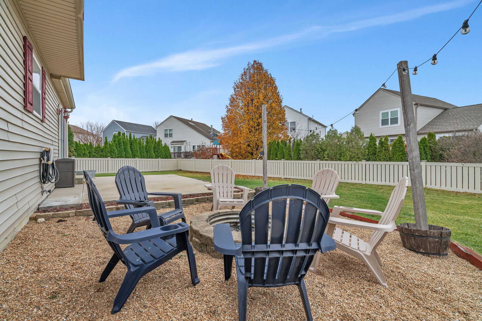 1605 Heritage Pointe Court Plainfield, IL 60586 - Photo 20 of 21 a view of a chairs in patio