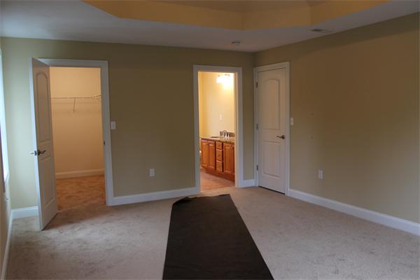 91 North Road Chelmsford, MA 01824 - Photo 16 of 27 an empty room with closet