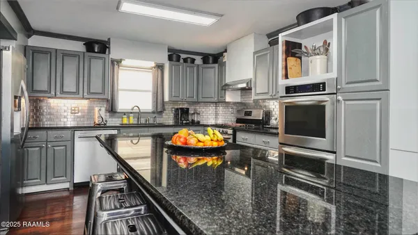 $170,000 | 121 West Andrus Avenue, Opelousas, LA 70570