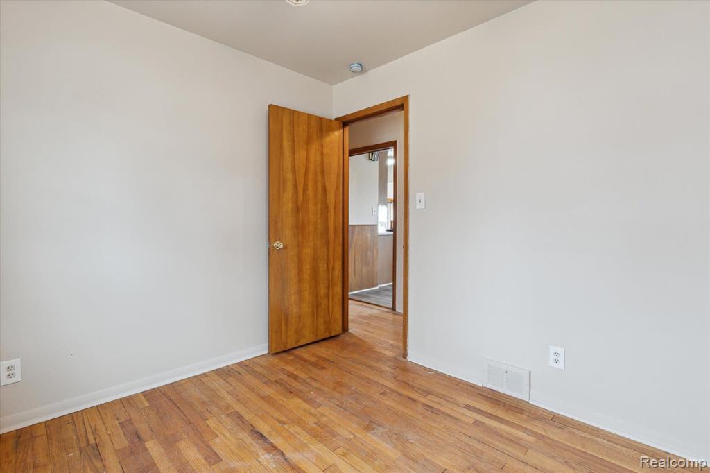 3309 Rome Avenue Warren, MI 48091 - Photo 19 of 35