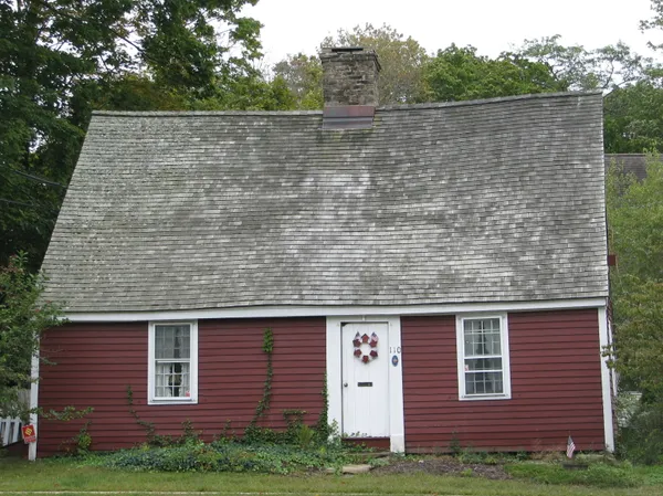 $125,000 | 110 East Main Street, Clinton, CT 06413