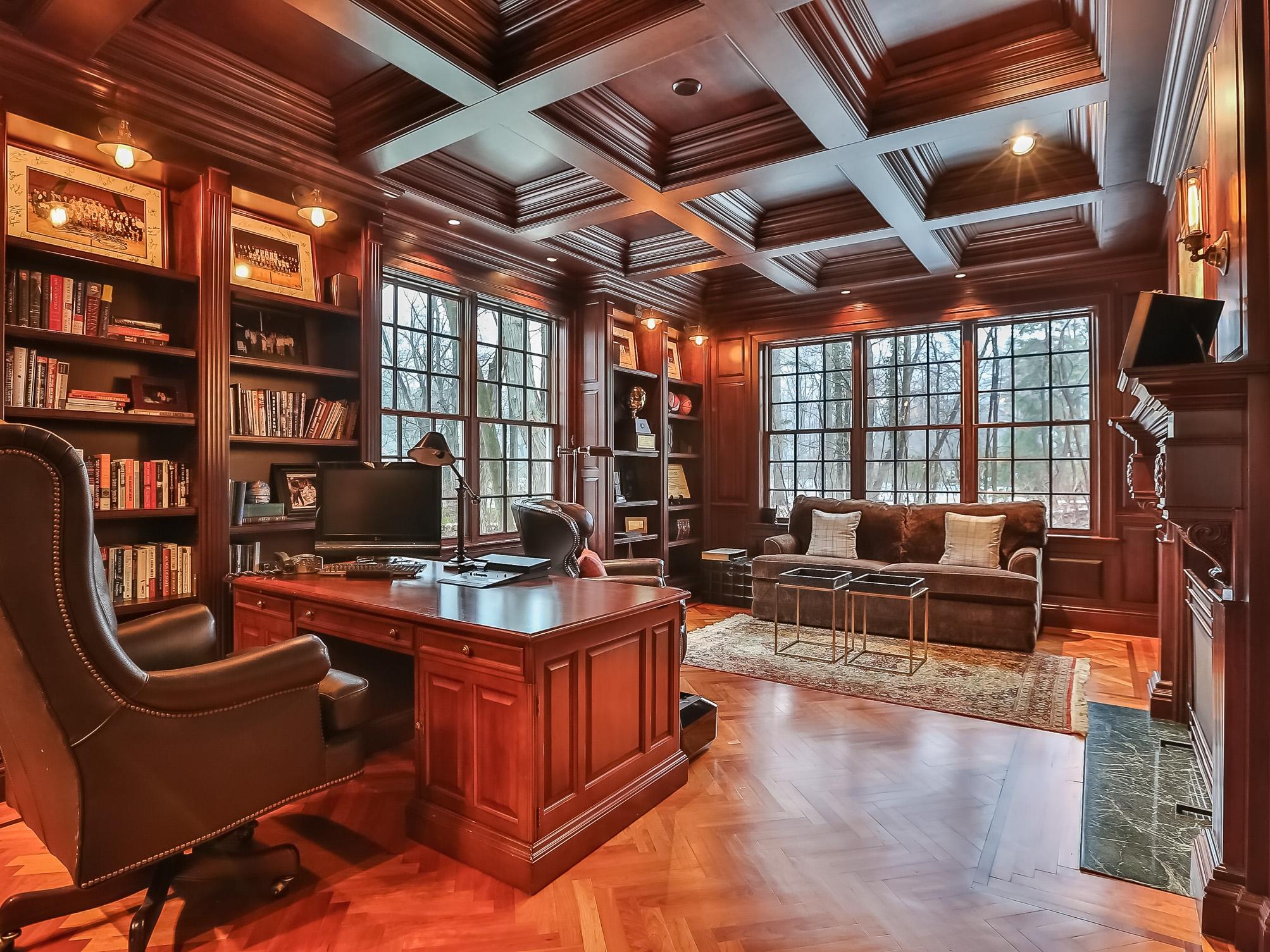107 Dunning Road New Canaan, CT 06840 - Photo 14 of 31
