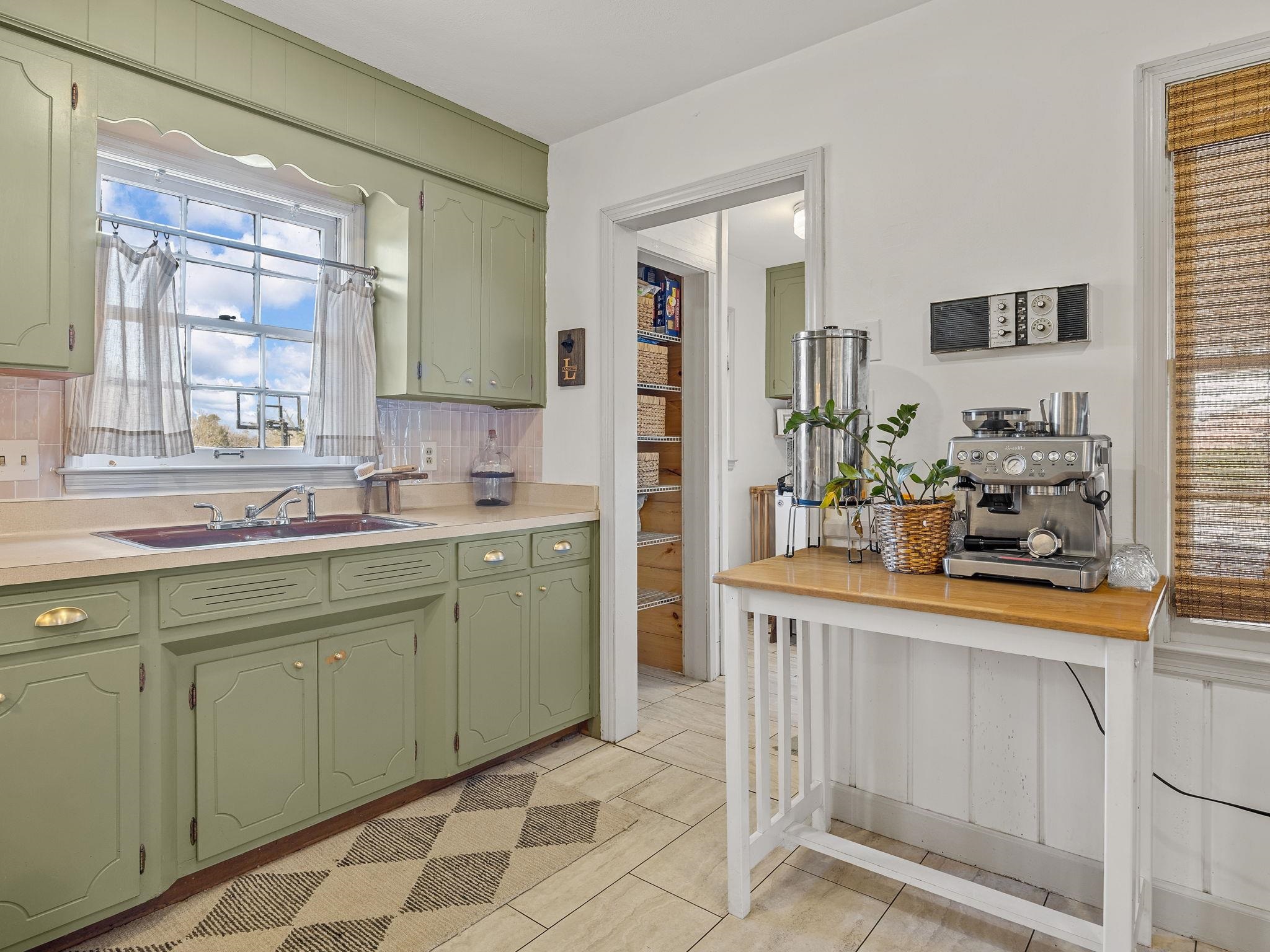 3998 Dale Court Boiling Springs, SC 29316 - Photo 17 of 50