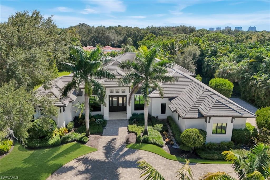 112 Hickory Road Naples, FL 34108 - Photo 4 of 50 Gallery Image 4