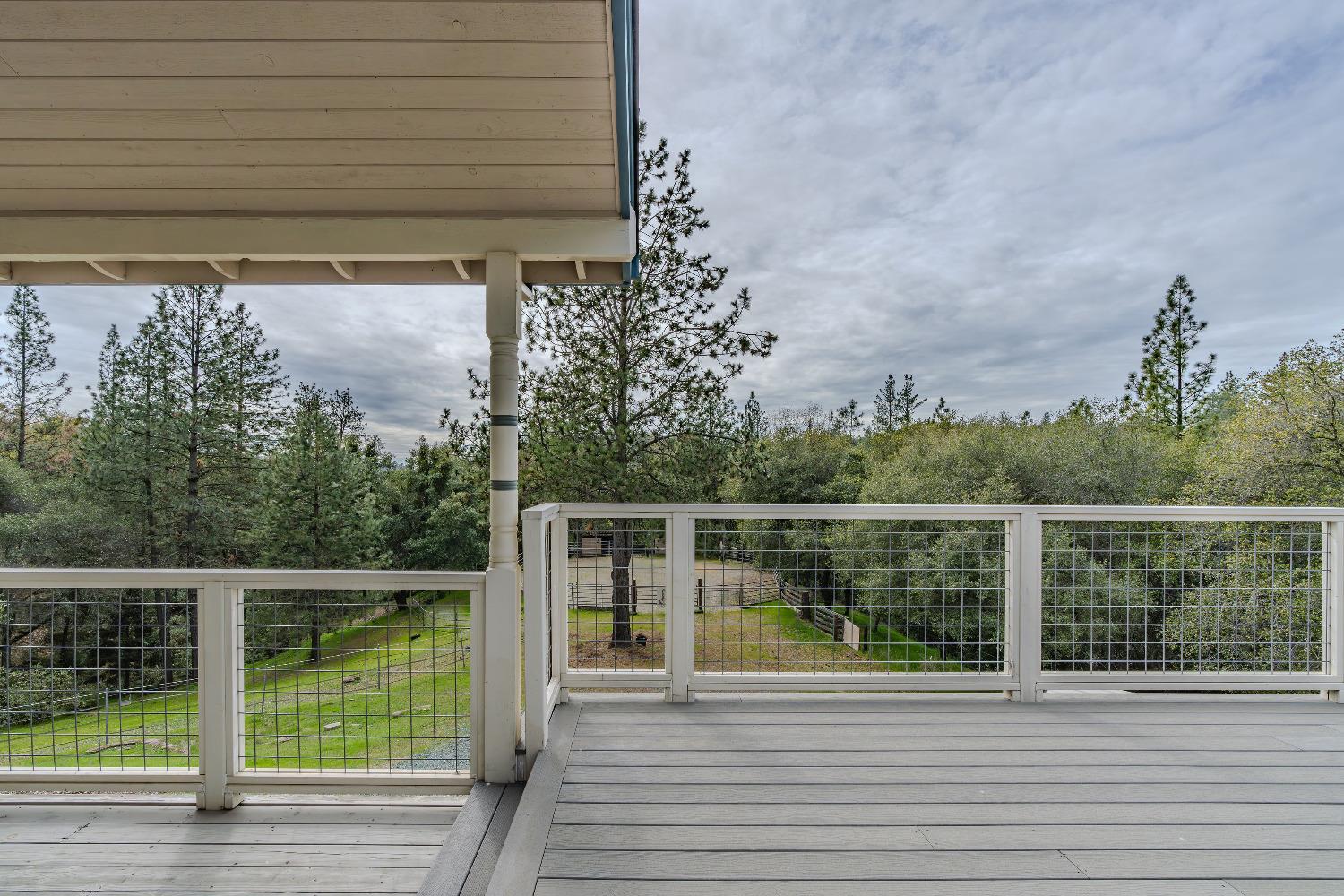 13901 Chestnut Lane Sutter Creek, CA 95685 - Photo 6 of 46 VIEWS from the back deck