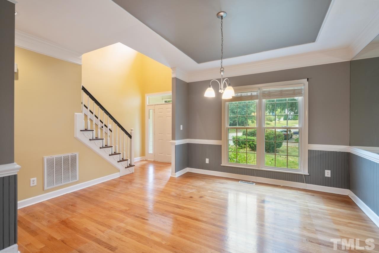 7509 Venture Court Raleigh, NC 27615 - Photo 4 of 28