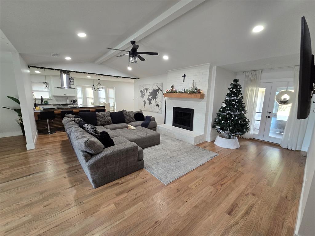 5509 Edgewater Circle Rowlett, TX 75088 - Photo 3 of 24