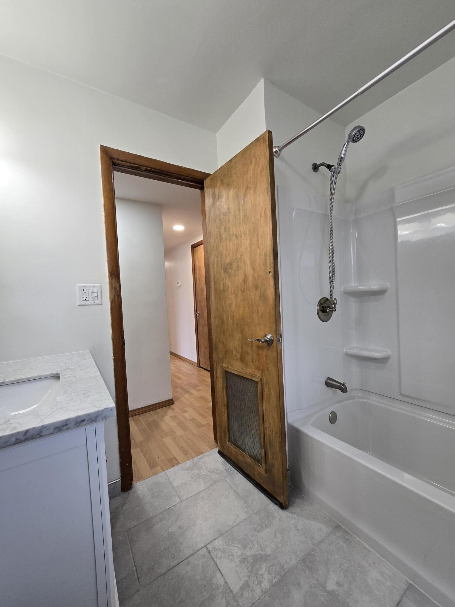 7230 Beech Avenue Hammond, IN 46324 - Photo 18 of 42 1500x2000