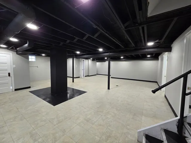 $2,550 | 7230 Beech Avenue, Hammond, IN 46324