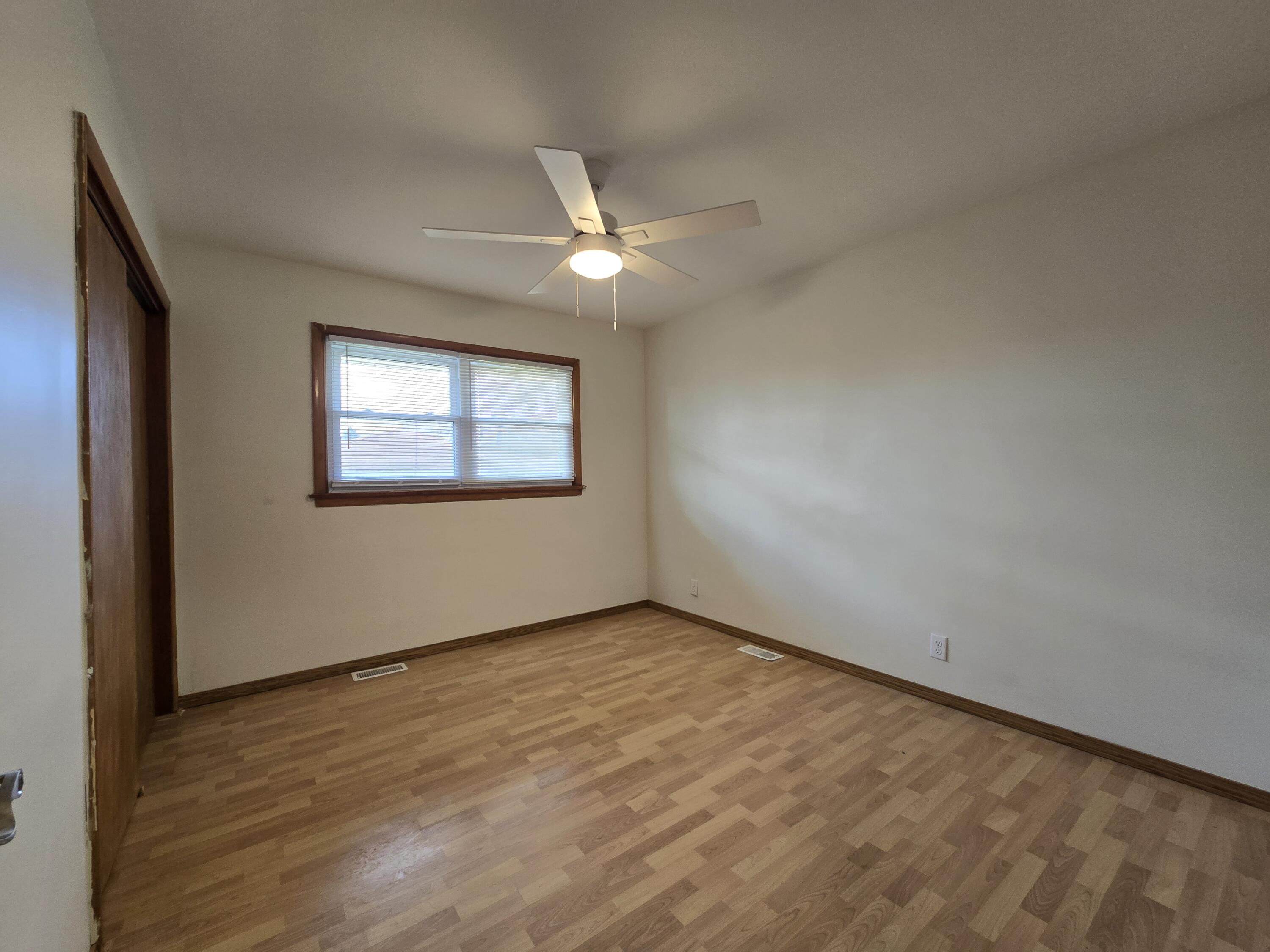 7230 Beech Avenue Hammond, IN 46324 - Photo 35 of 42 3000x2250