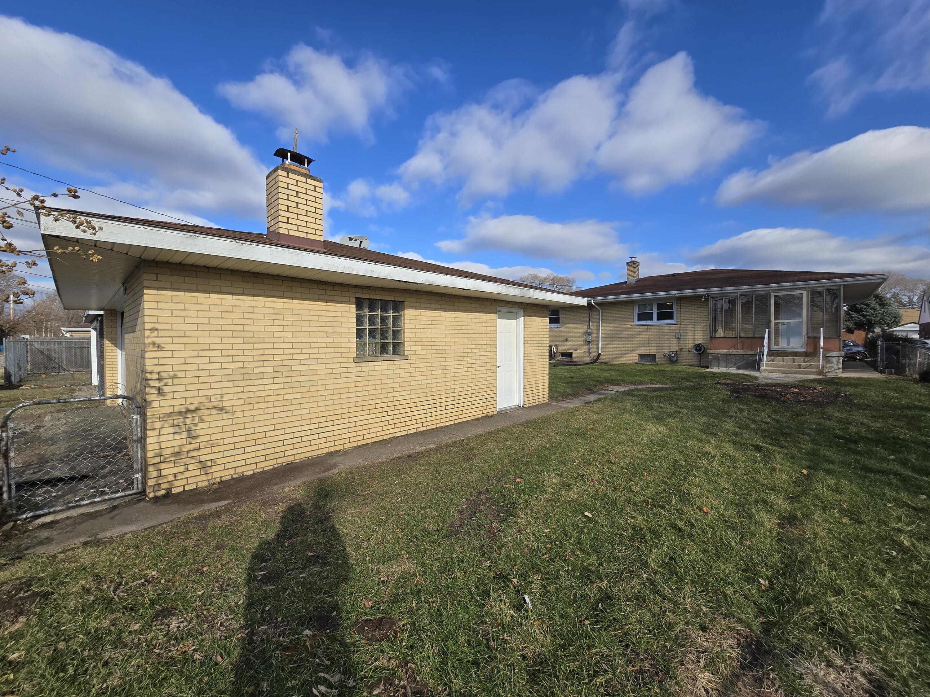 7230 Beech Avenue Hammond, IN 46324 - Photo 36 of 42 3000x2250