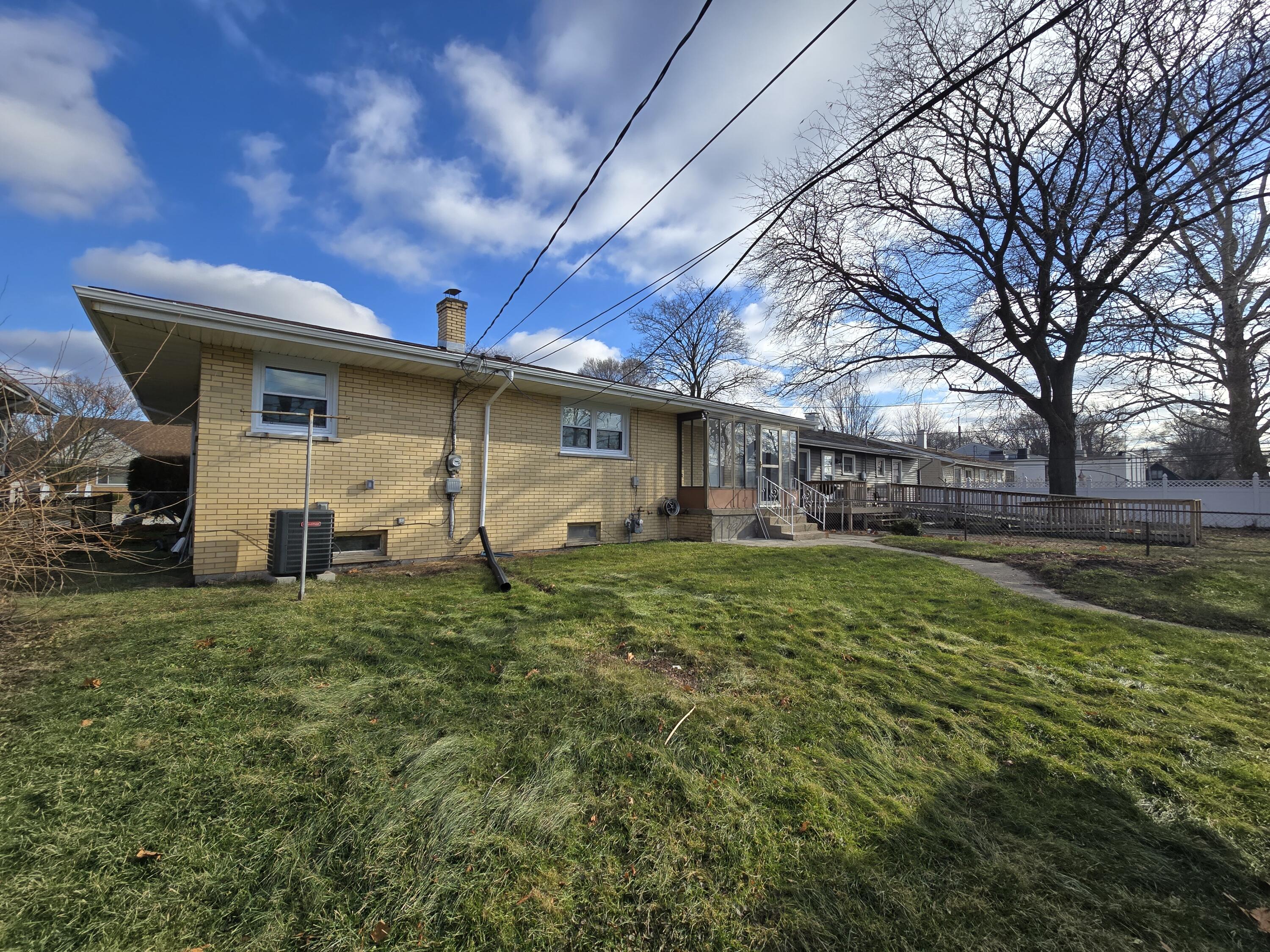 7230 Beech Avenue Hammond, IN 46324 - Photo 39 of 42 3000x2250