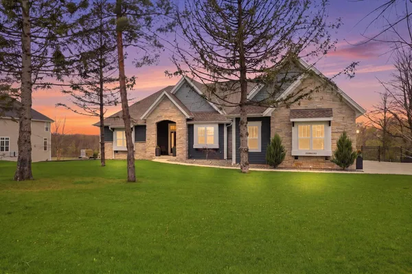 $1,299,000 | W130-n11907 Harvest Ridge, Germantown, WI 53022