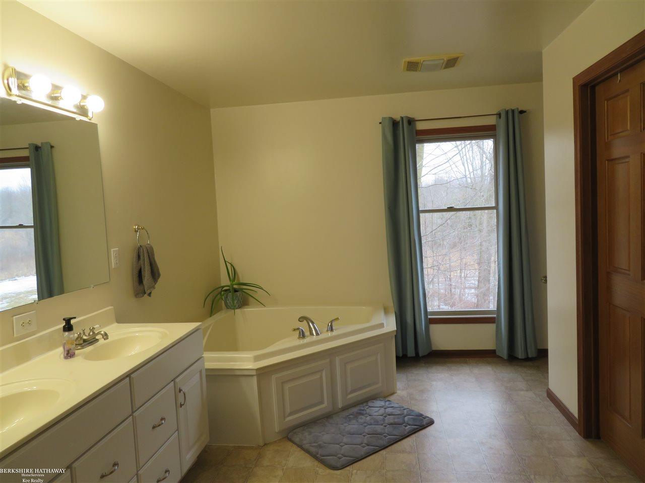 6224 Springborn Road East China, MI 48054 - Photo 31 of 43 seperate shower & Tub in