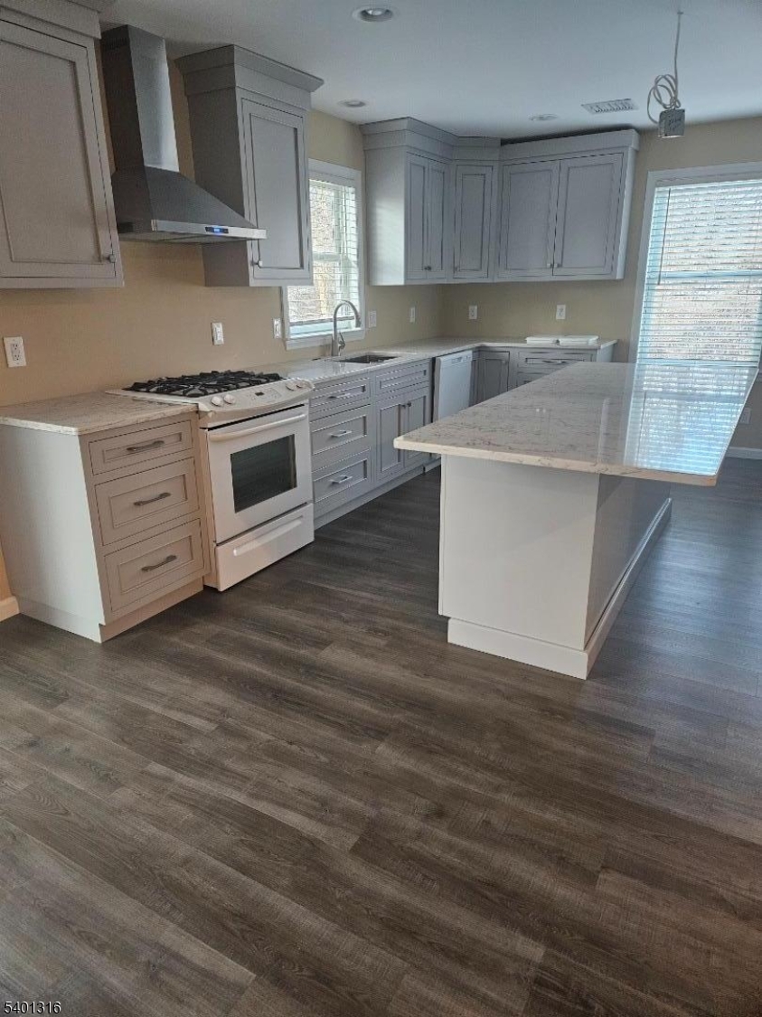 11 Laurel Avenue Pequannock, NJ 07440 - Photo 8 of 28