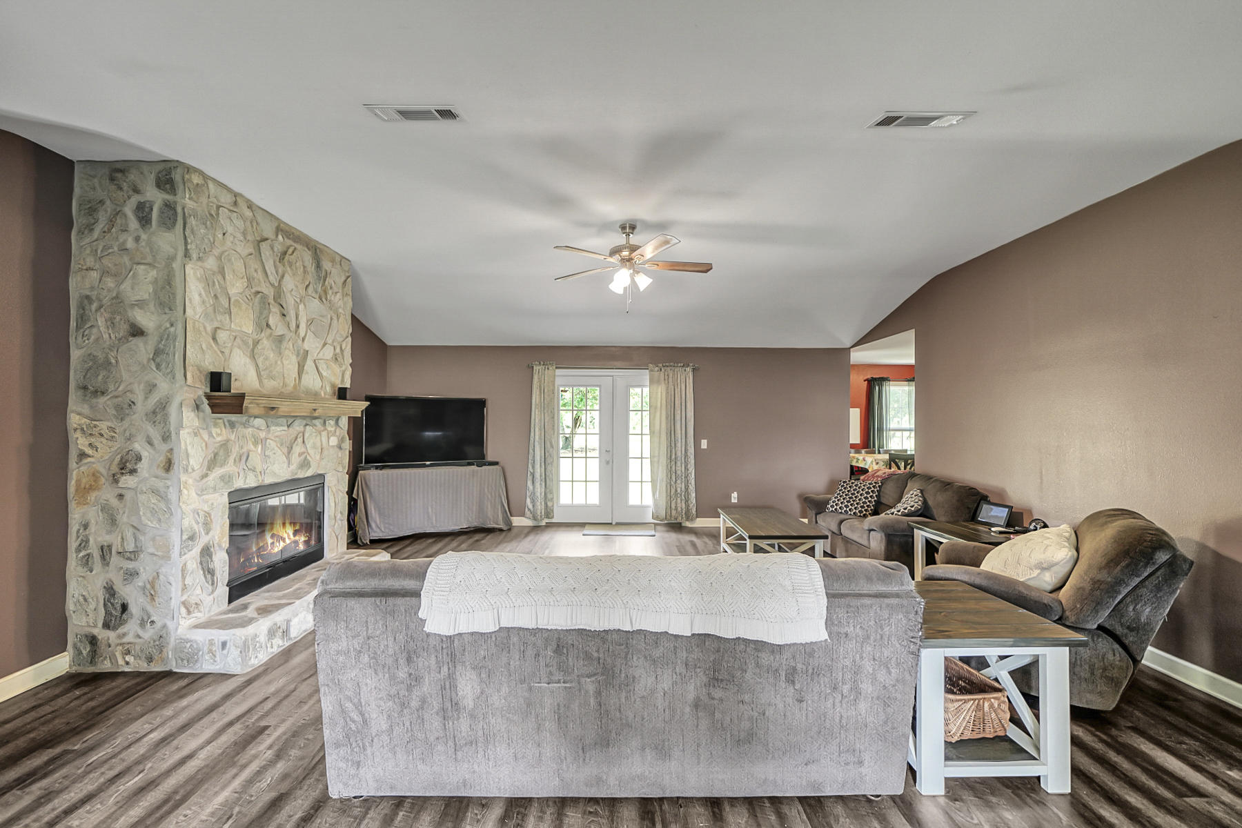 9952 Jeno Road Milton, FL 32583 - Photo 5 of 50 Gallery Image 5
