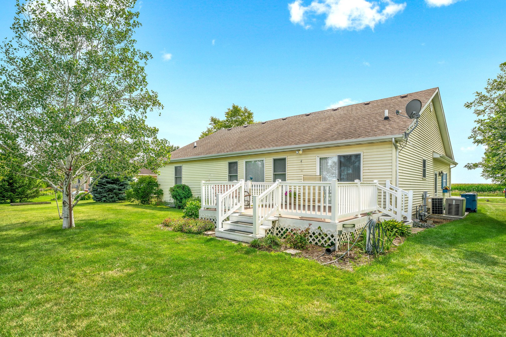 3970 East 2259th Road Serena, IL 60549 - Photo 25 of 39 a front view of a house with a garden