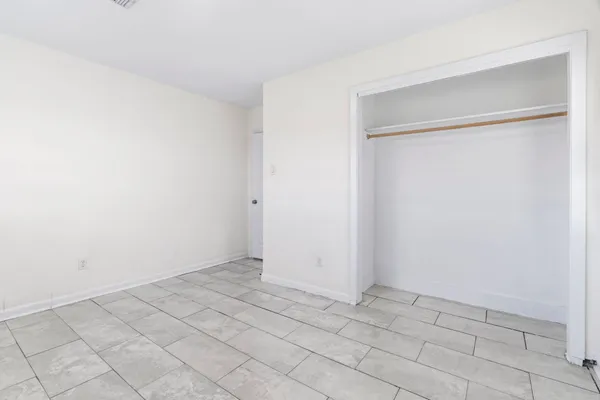 $1,650 | 10602 Buffum Street, Houston, TX 77051