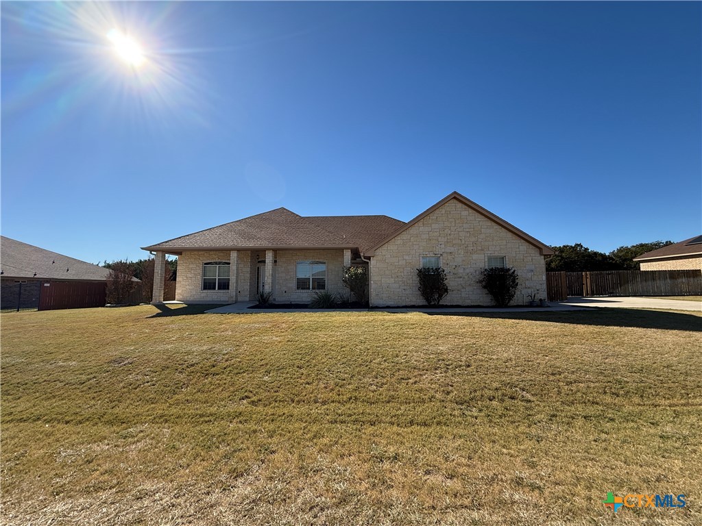 a house view with a outdoor space