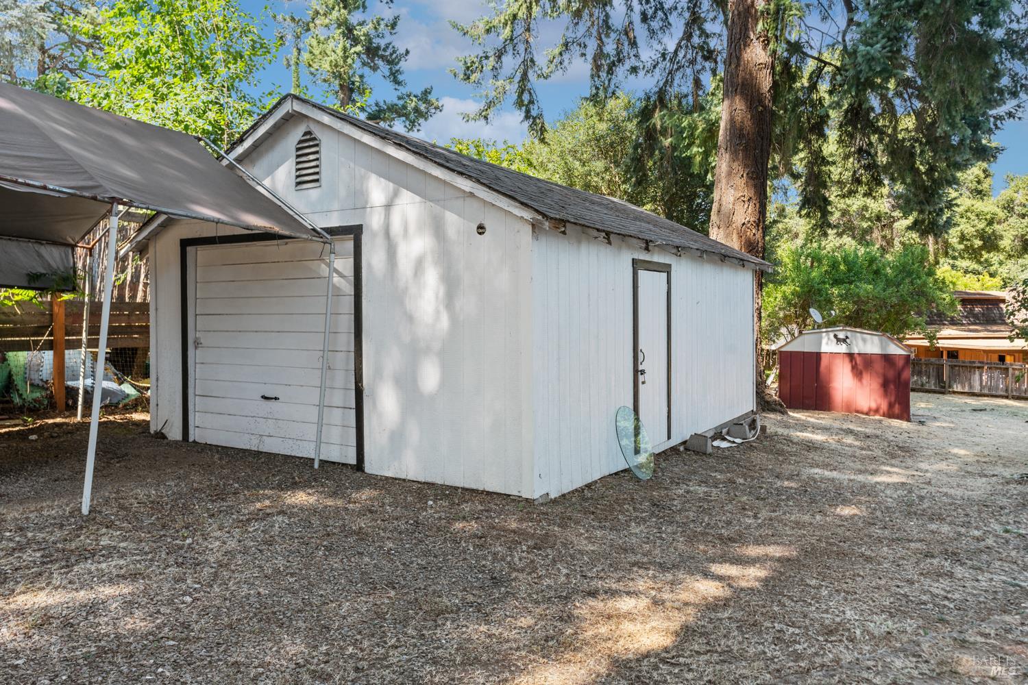 1301 Knob Hill Road Ukiah, CA 95482 - Photo 13 of 26