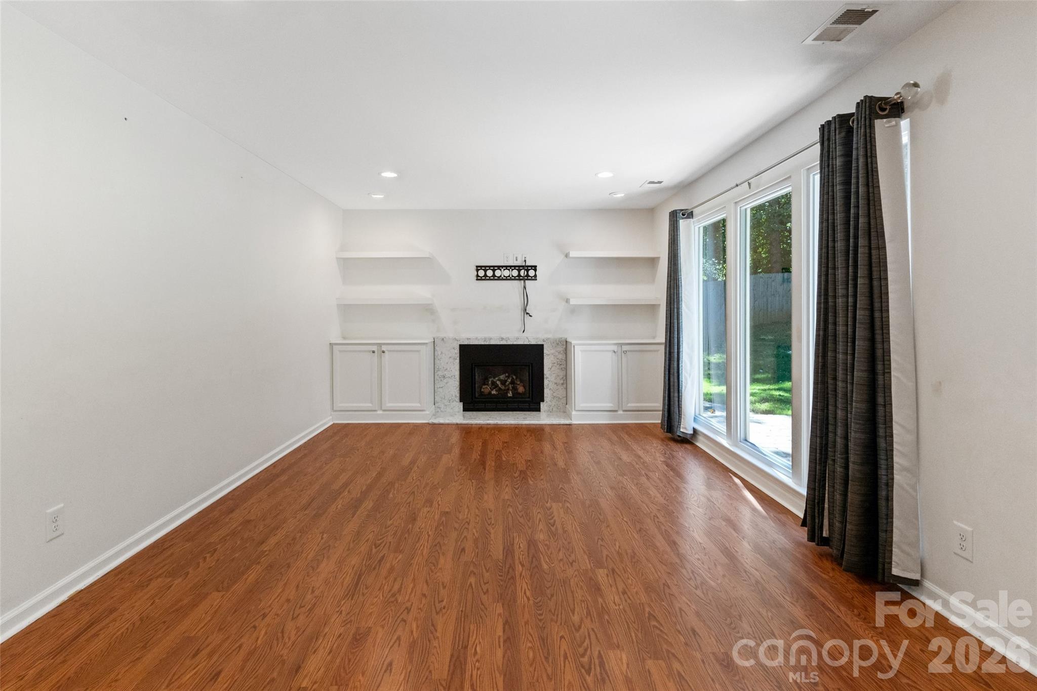 3301 Rillet Court Charlotte, NC 28269 - Photo 6 of 40 Gallery Image 6