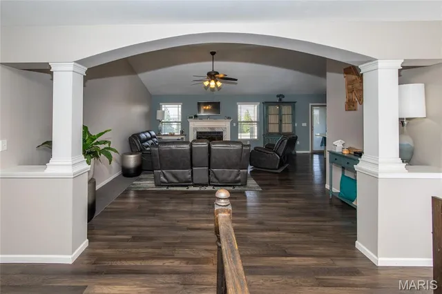 $600,000 | 1151 Illiniwek Drive, Mascoutah, IL 62258