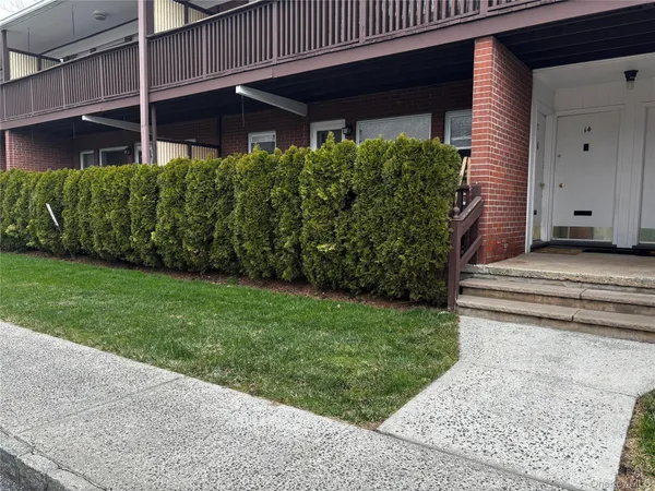 $329,000 | 425 Tompkins Avenue, Unit 13, Mamaroneck, NY 10543
