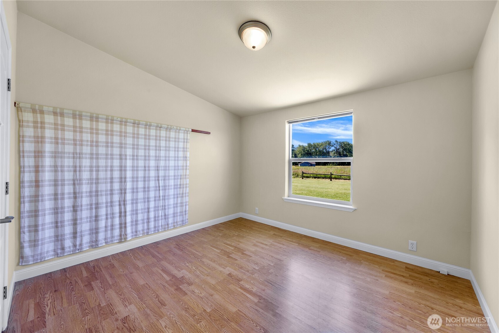 4004 Brown Road Ferndale, WA 98248 - Photo 28 of 40
