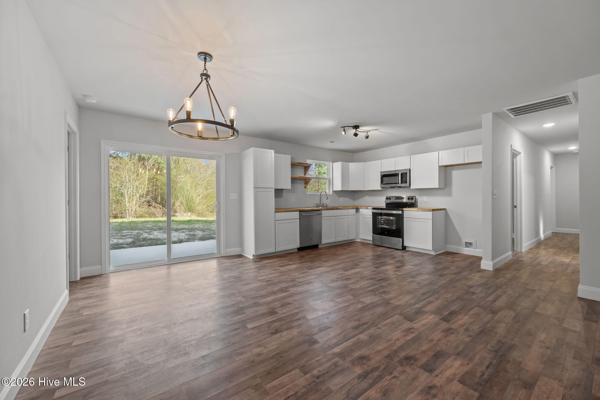 444 Huffmantown Road Richlands, NC 28574 - Photo 19 of 45 30-web-or-mls-_RAD0083