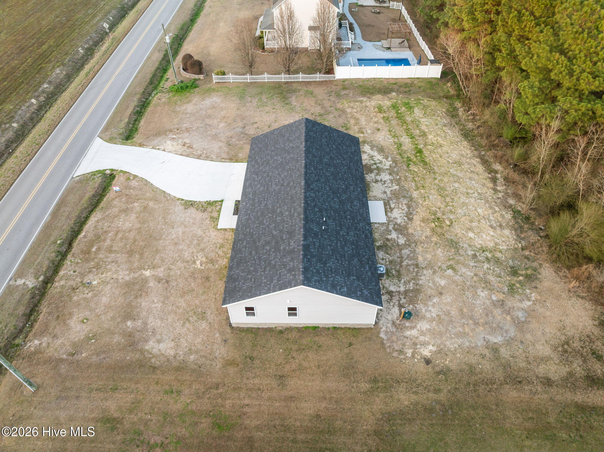 444 Huffmantown Road Richlands, NC 28574 - Photo 5 of 45 18-web-or-mls-18