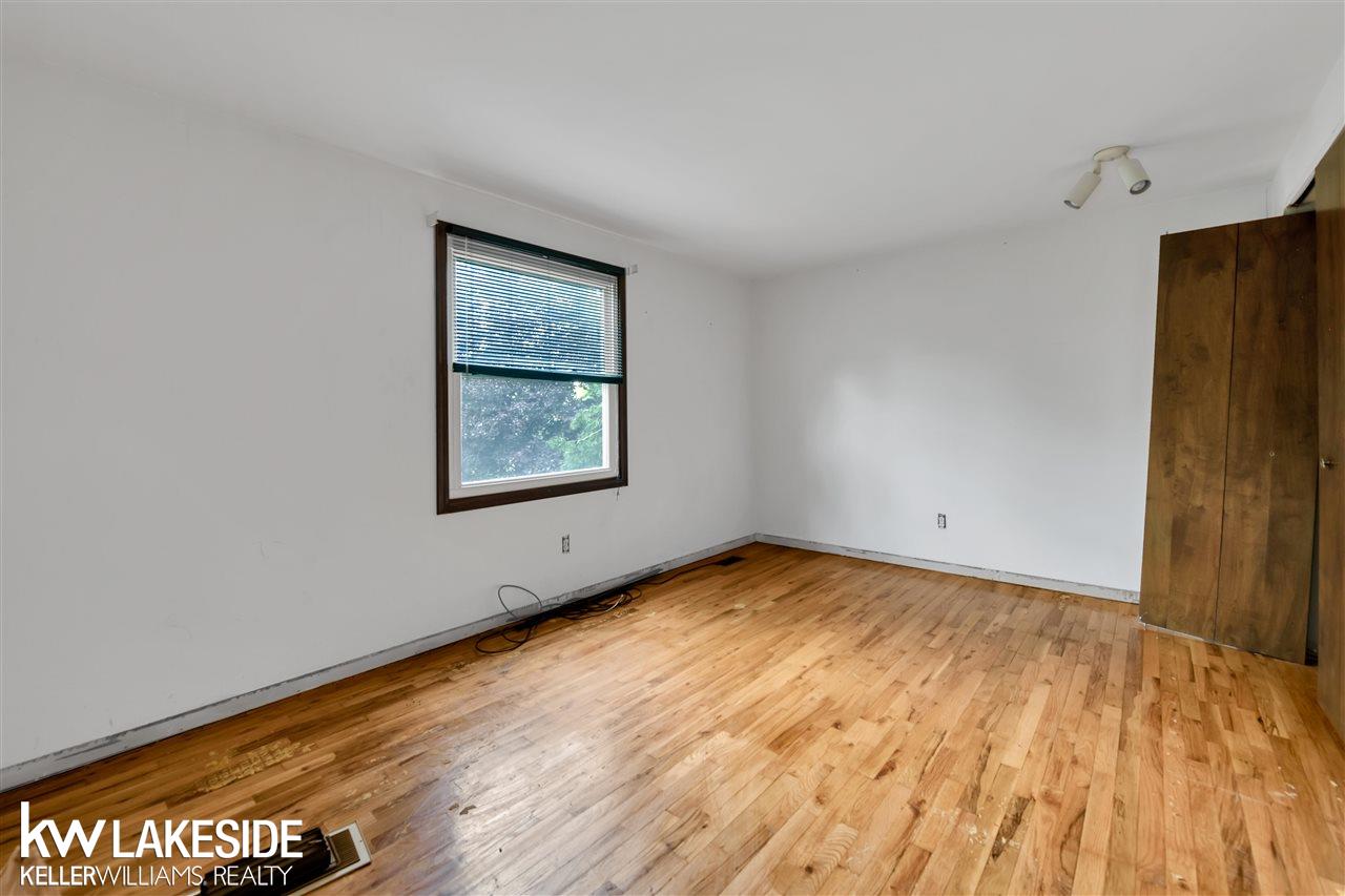 4035 Chapman Road Utica, MI 48316 - Photo 17 of 23 50050931-16.JPG