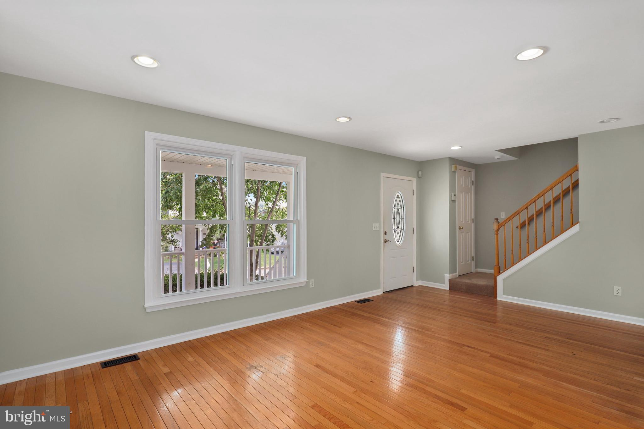 7778 Old House Road Pasadena, MD 21122 - Photo 7 of 46 Gallery Image 7