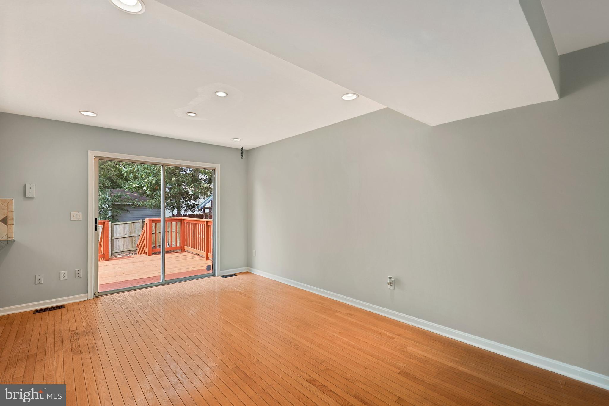 7778 Old House Road Pasadena, MD 21122 - Photo 10 of 46 Gallery Image 10