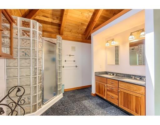 86 Mt Jefferson Road Hubbardston, MA 01452 - Photo 21 of 39