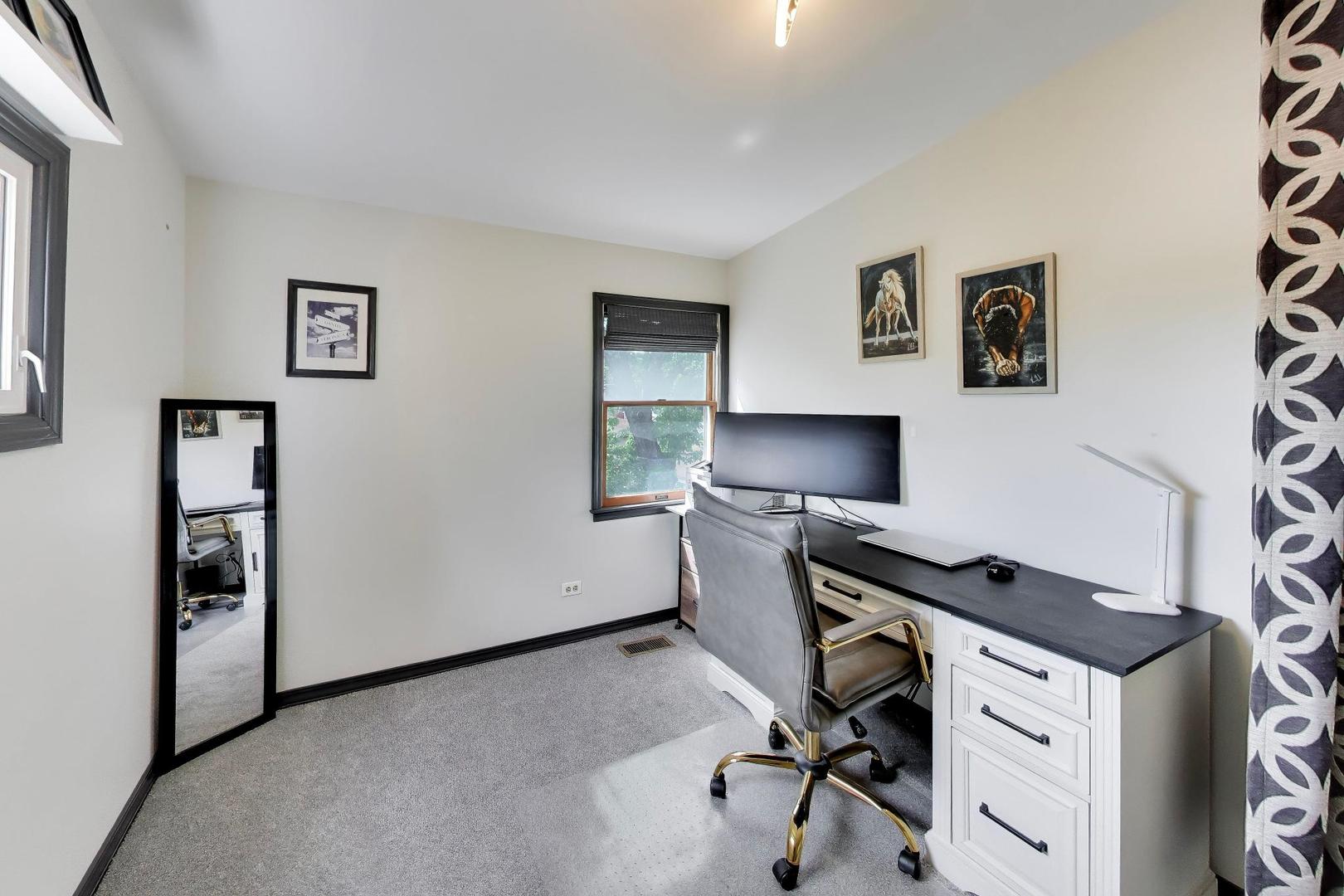 2536 5th Avenue North Riverside, IL 60546 - Photo 13 of 24 a view of workspace with windows