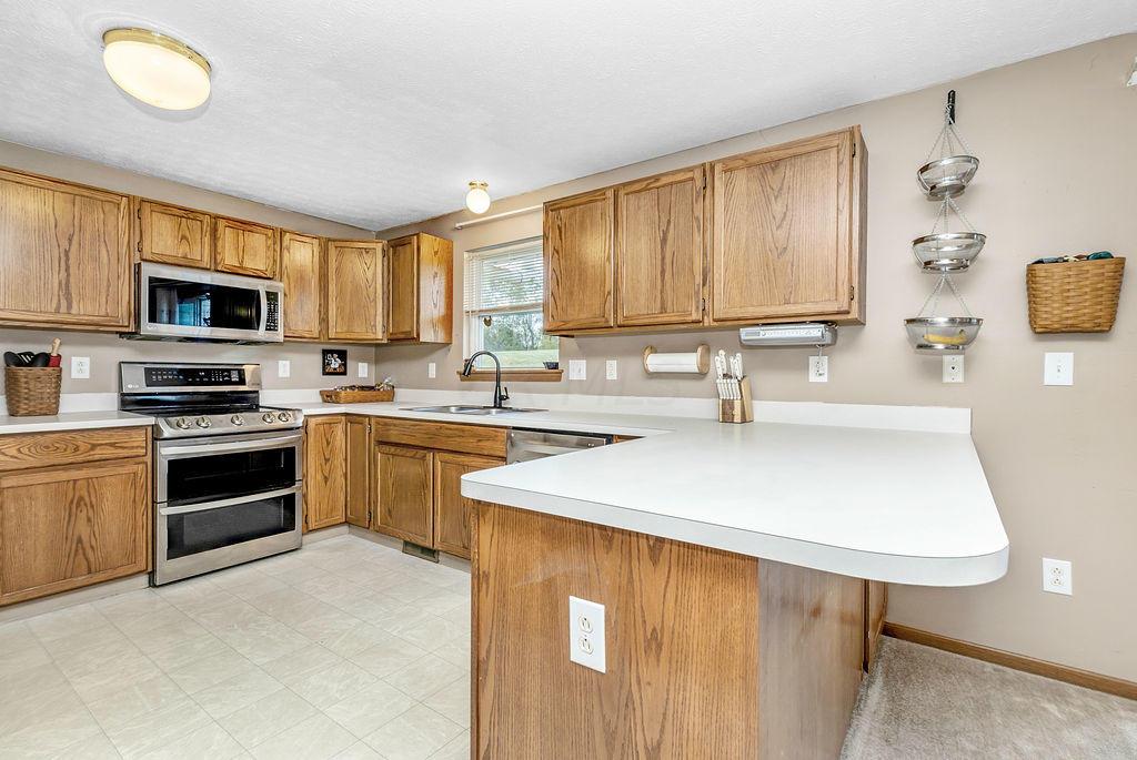 10385 Butler Road Northeast Newark, OH 43055 - Photo 7 of 27