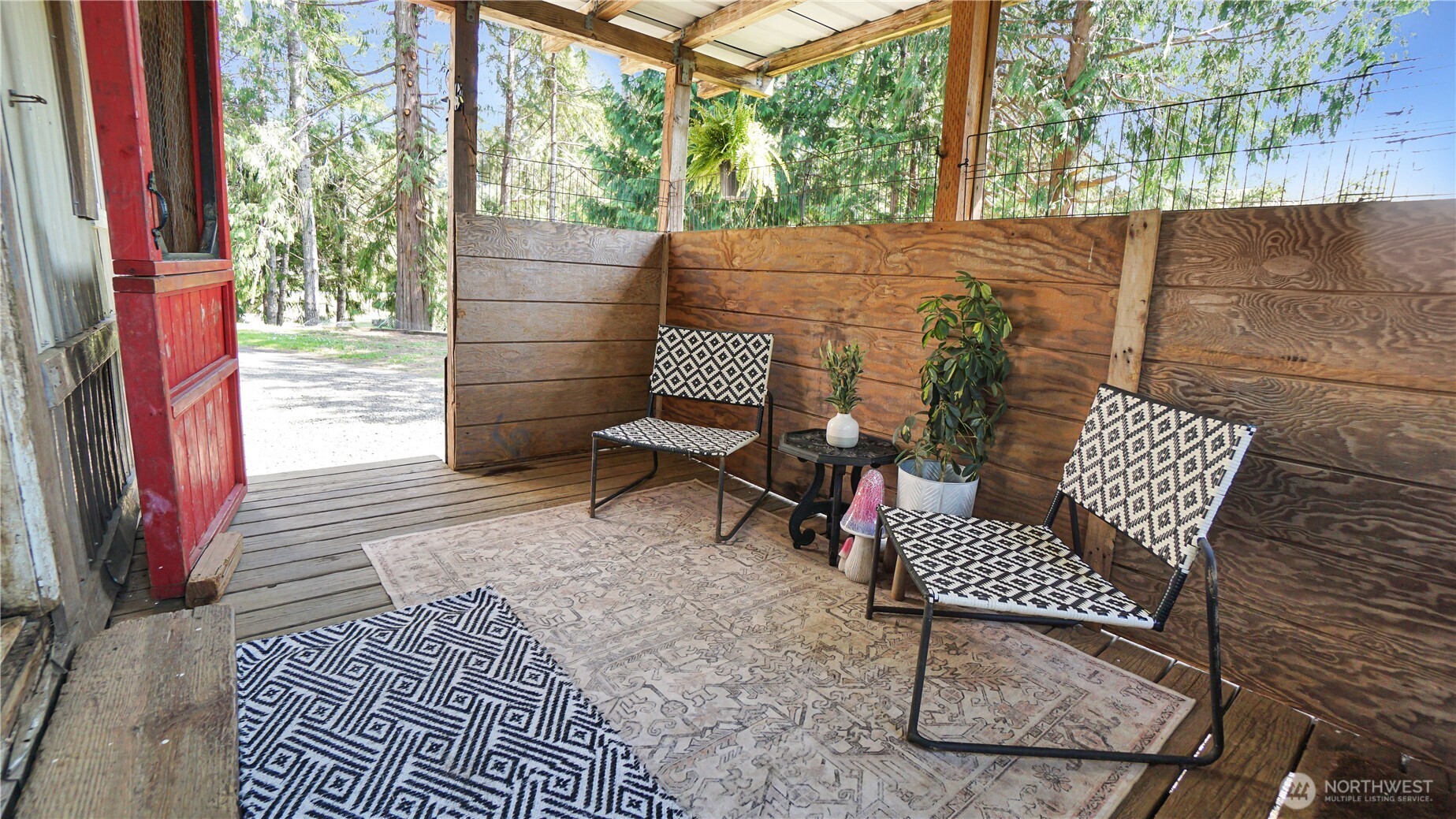291 East Wishkah Road Aberdeen, WA 98520 - Photo 13 of 26 Gallery Image 13