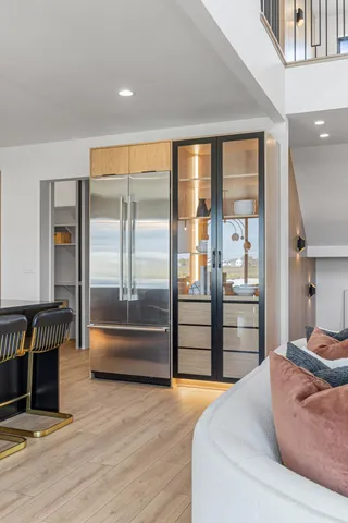 $1,279,900 | 6837 Sunrise Point, Horace, ND 58047