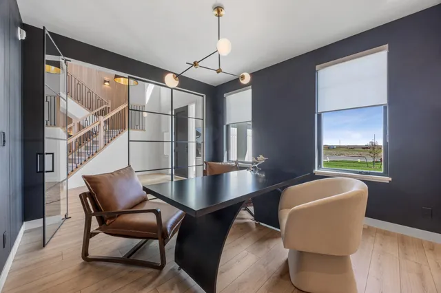 $1,279,900 | 6837 Sunrise Point, Horace, ND 58047